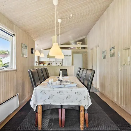 Сasa de vacaciones Preciosa Casa En Rudkøbing Con Wifi *